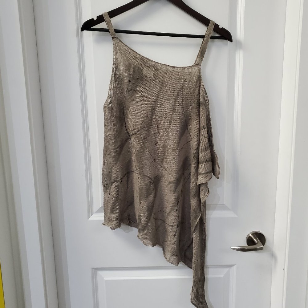 Sarah Pacini graffiti splash layering knit tunic.